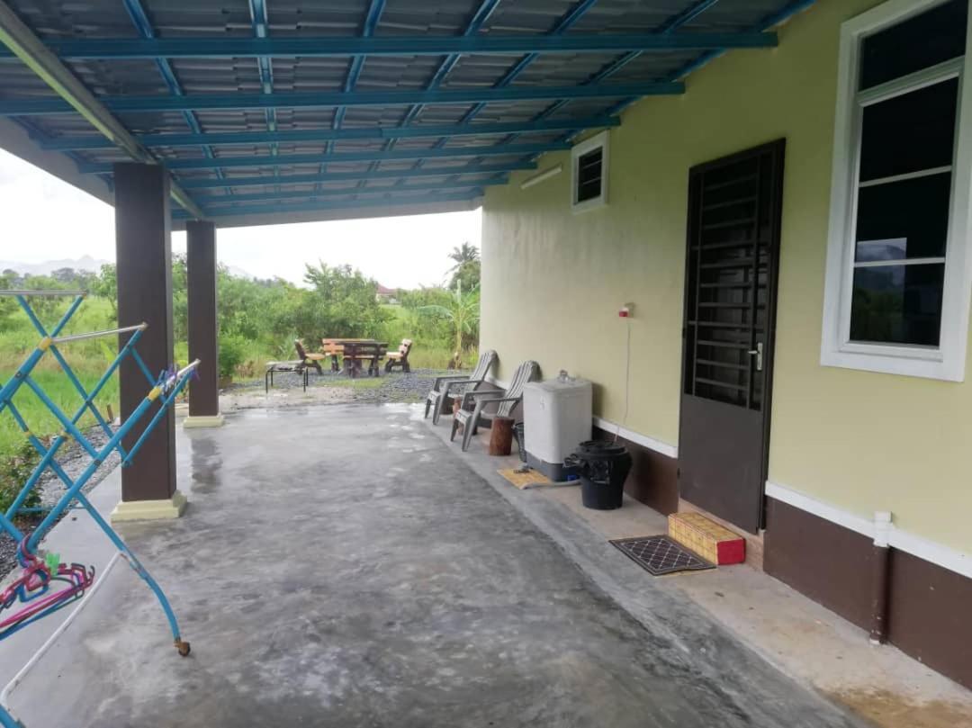 Damai D Homestay Kangar Esterno foto