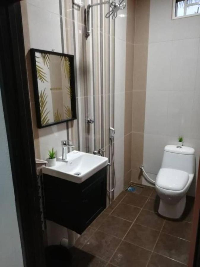 Damai D Homestay Kangar Esterno foto