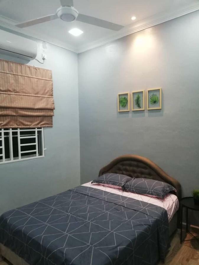 Damai D Homestay Kangar Esterno foto