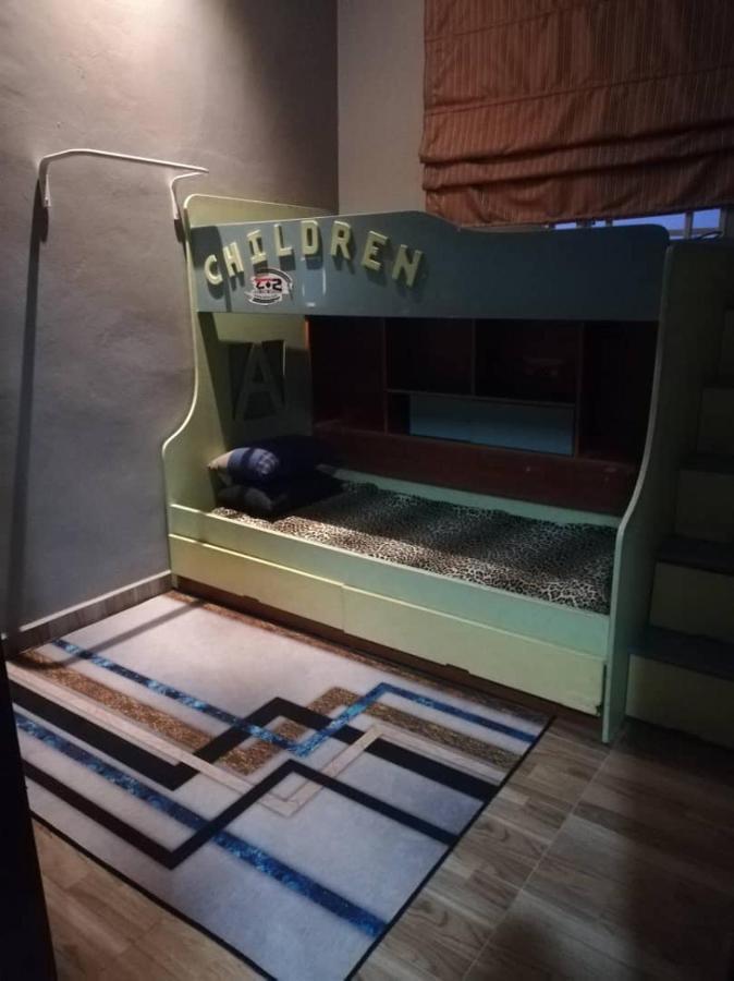 Damai D Homestay Kangar Esterno foto